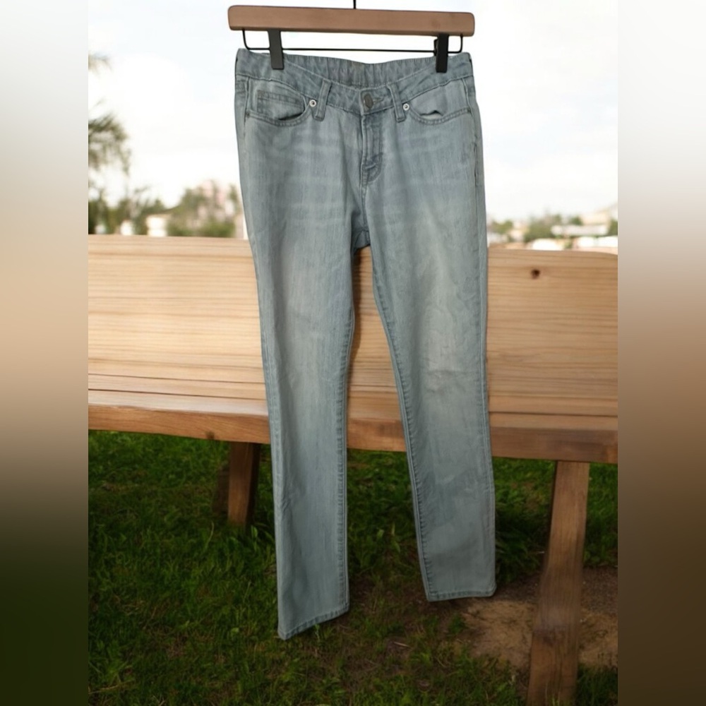 Old Navy “Boyfriend Straight Leg” Light Blue Denim Jeans | Size 0 Reg
